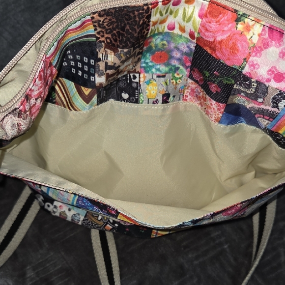 Lesportsac Colorful Patchwork Cleo Crossbody Bag EUC - Picture 9 of 10